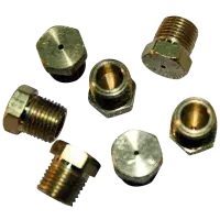 323269-704