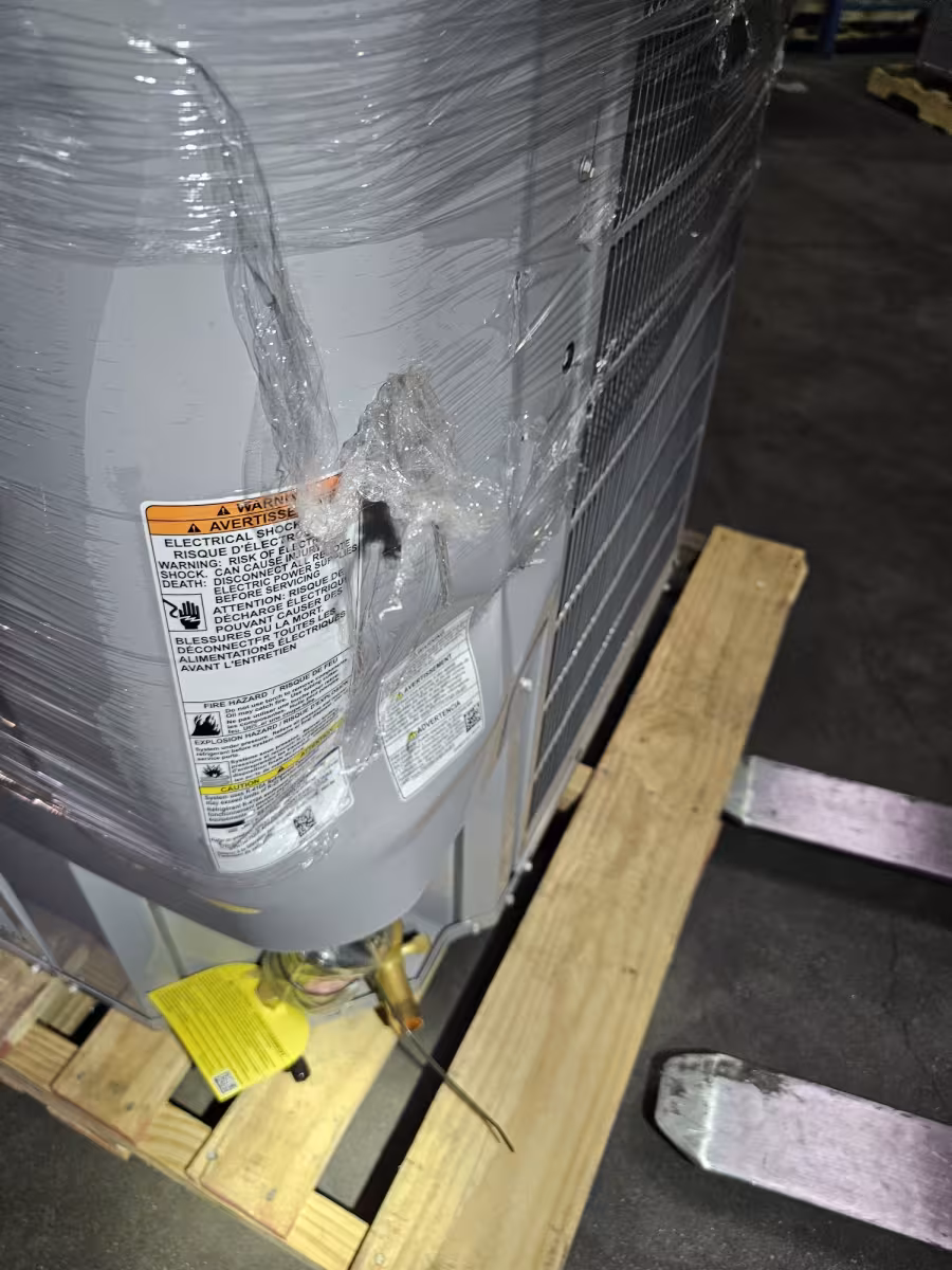 D24VNA949-2922E14702 Distressed Inventory